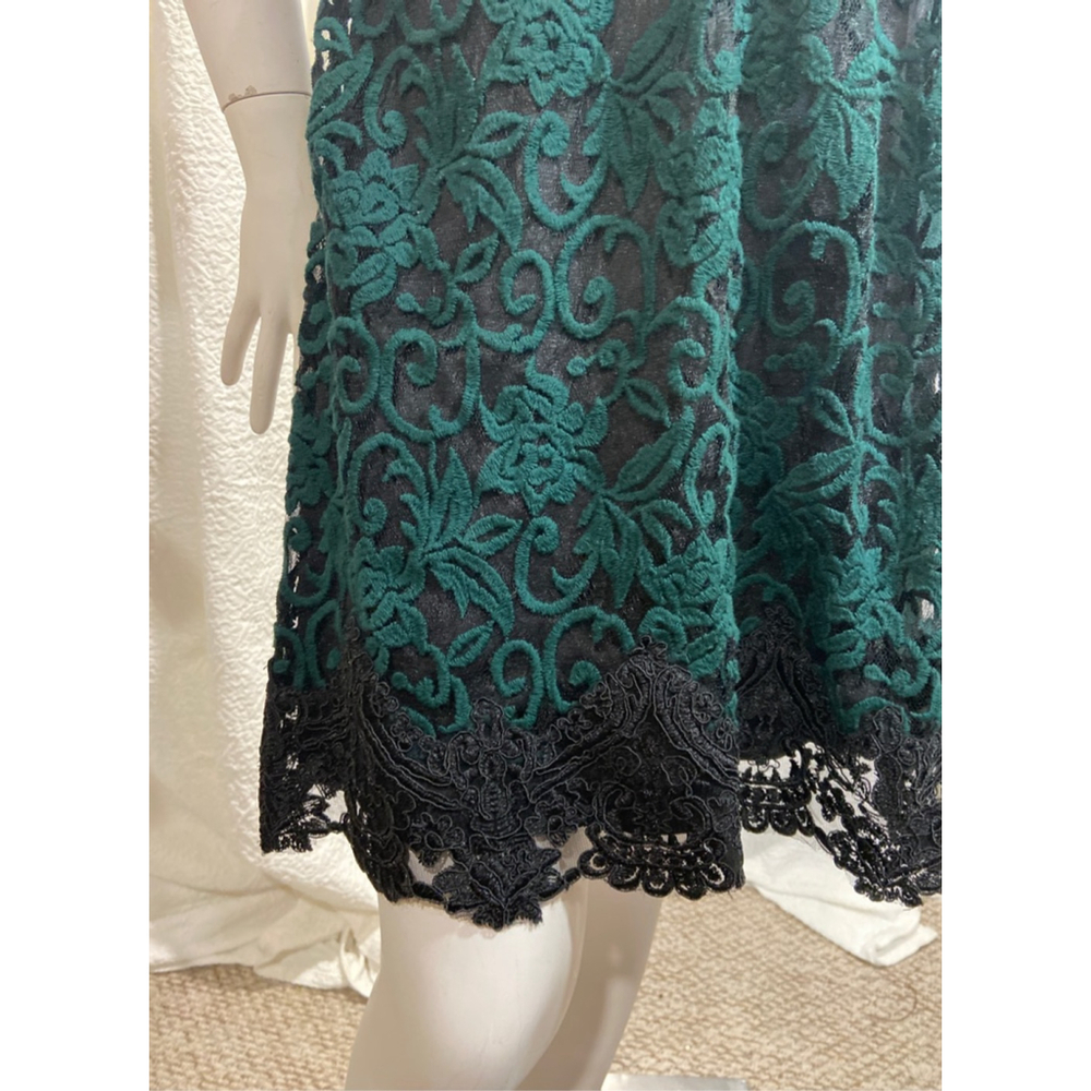 Adrianna Papell Green and‎ Black Lace Midi Dress Size 2 - Picture 5 of 11